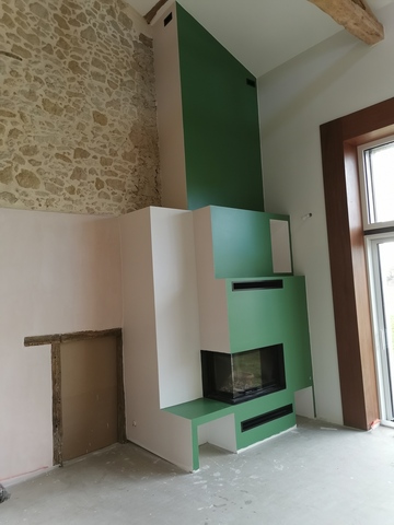 Décoration d'un insert de cheminée près de Toulouse Décoration d'un insert de cheminée près de Toulouse